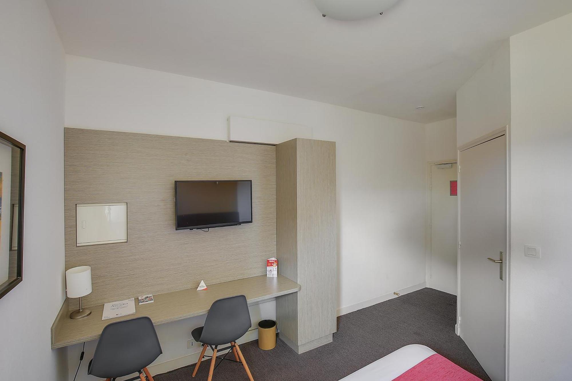 Hotel Arcadia Lannion Ngoại thất bức ảnh
